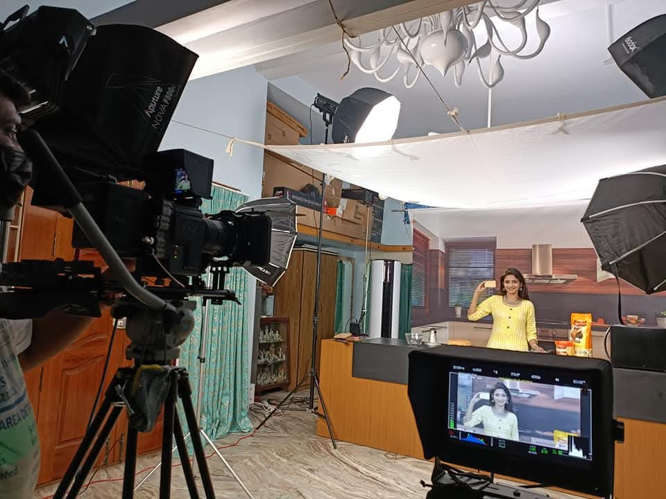 Kuviyam Mediaworks Wins Best Production House Award